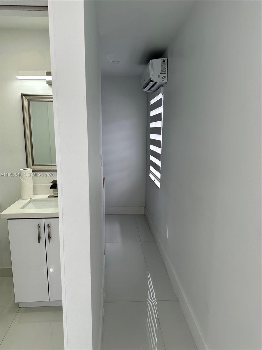 11631 Southwest 179th Terrace Miami, FL 33157 - Photo 15 of 19