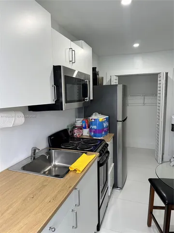 $1,600 | 11631 Southwest 179th Terrace, Miami, FL 33157