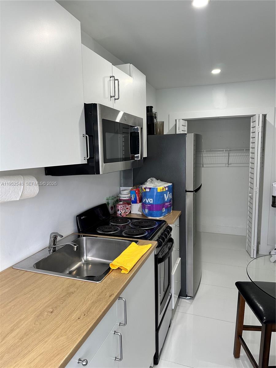 11631 Southwest 179th Terrace Miami, FL 33157 - Photo 18 of 19