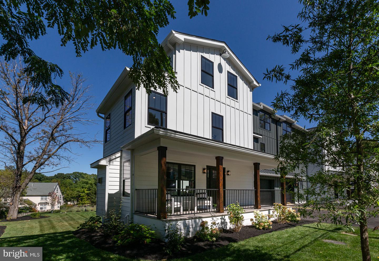 991 Fairview Avenue Wayne, PA 19087 - Photo 1 of 58