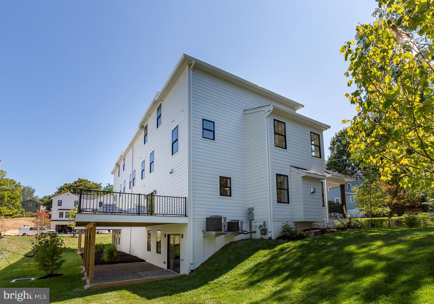 991 Fairview Avenue Wayne, PA 19087 - Photo 13 of 58