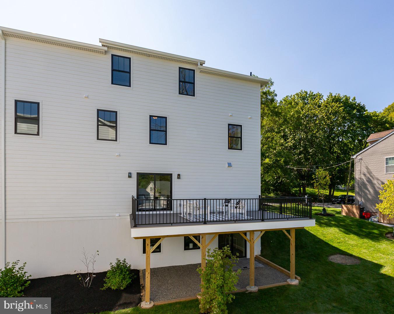 991 Fairview Avenue Wayne, PA 19087 - Photo 7 of 58