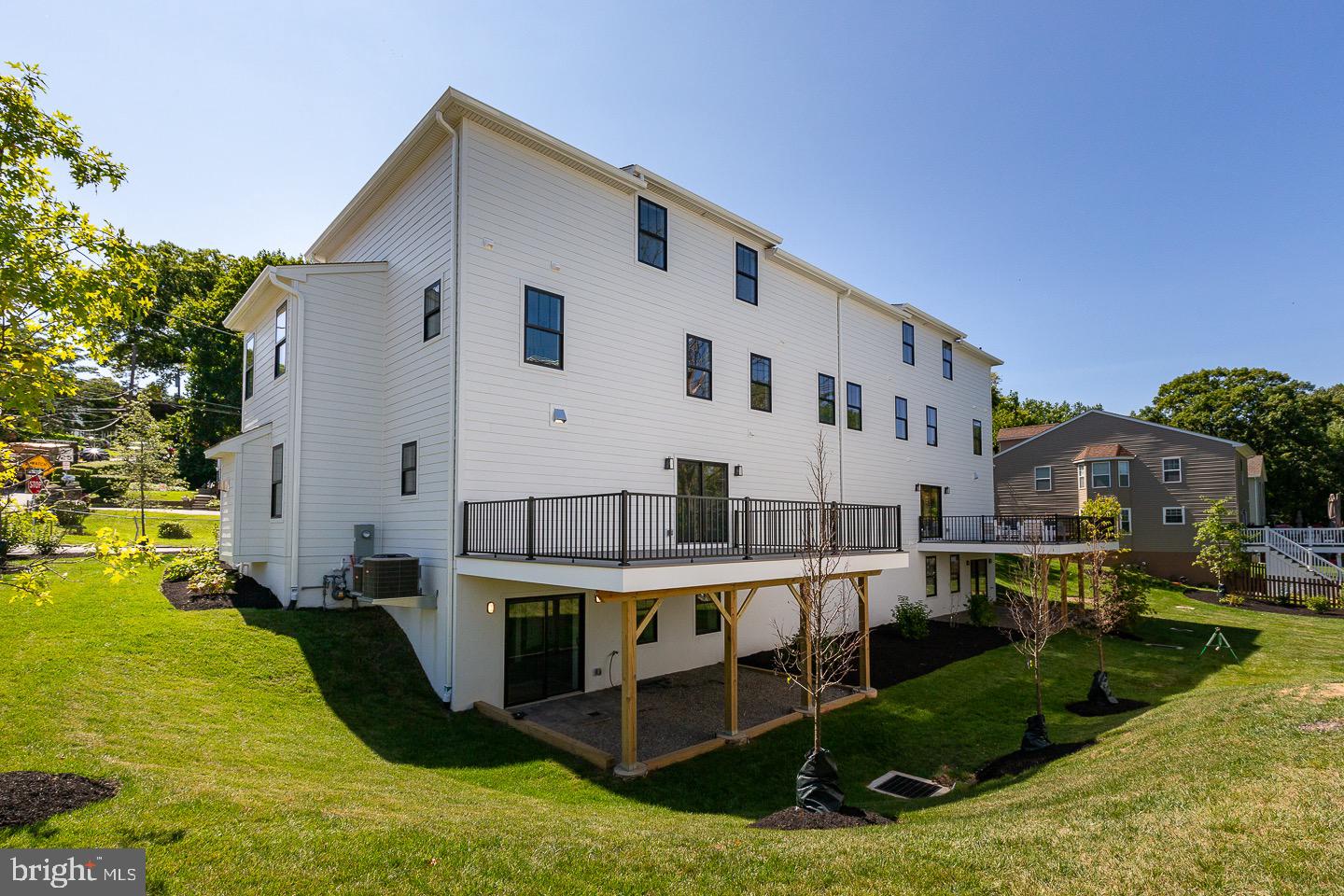 991 Fairview Avenue Wayne, PA 19087 - Photo 9 of 58