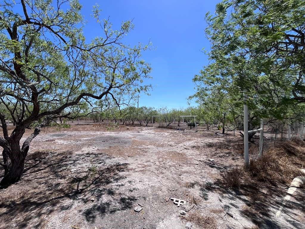 33607 Barlow Road San Benito, TX 78586 - Photo 11 of 15