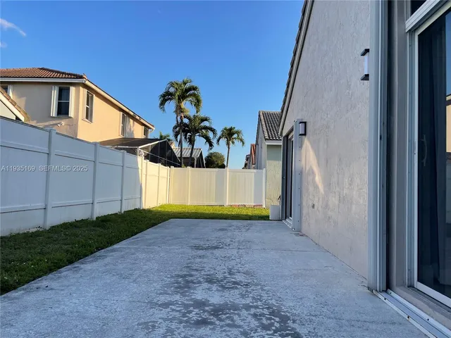 $3,650 | 1775 Northwest 166th Avenue, Pembroke Pines, FL 33028