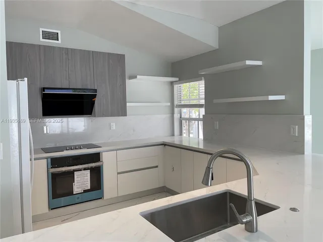 $3,650 | 1775 Northwest 166th Avenue, Pembroke Pines, FL 33028