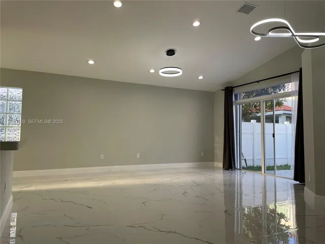 $3,650 | 1775 Northwest 166th Avenue, Pembroke Pines, FL 33028