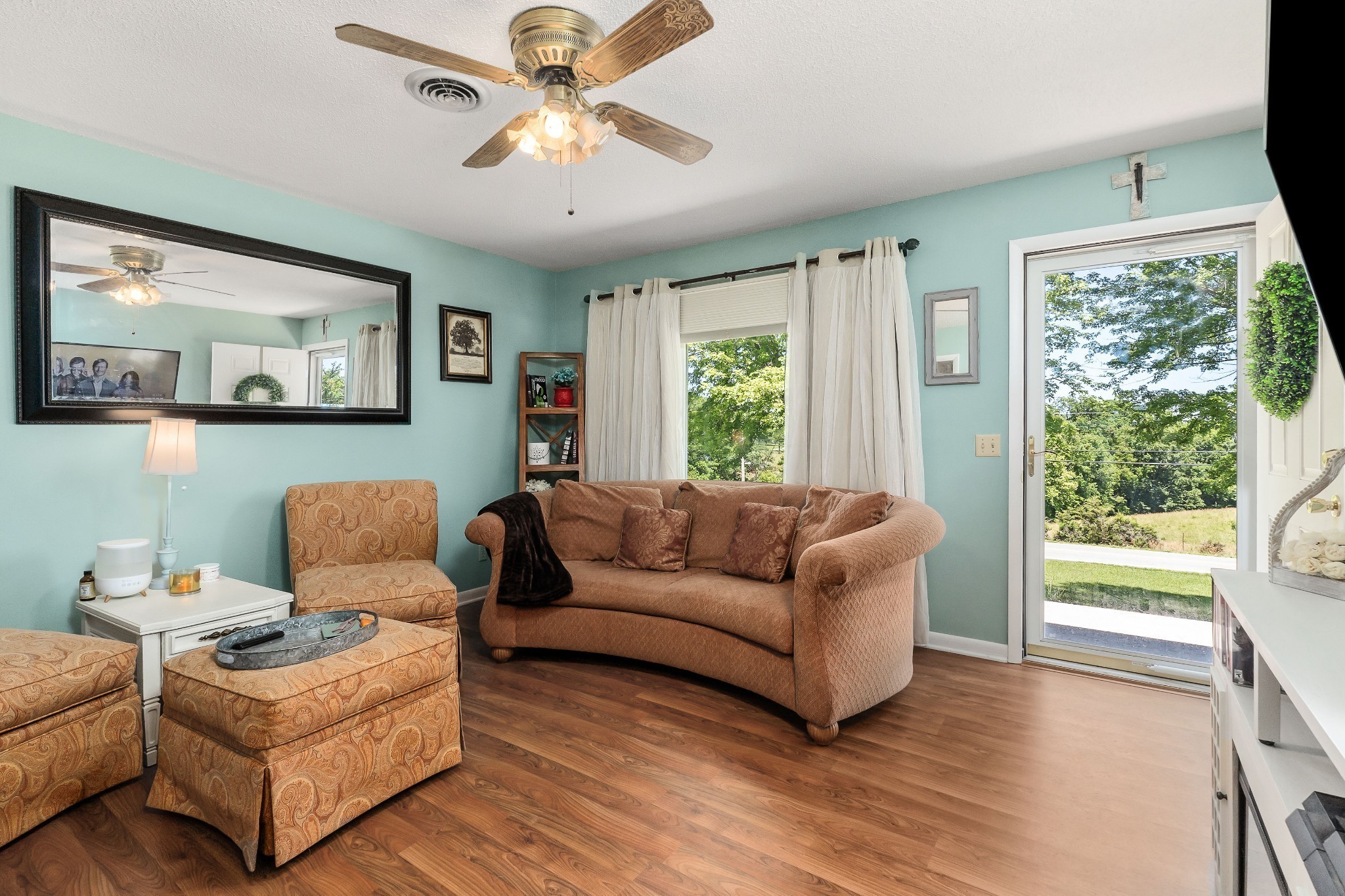6662 Antioch Road Smithville, TN 37166 - Photo 4 of 49 Gallery Image 4