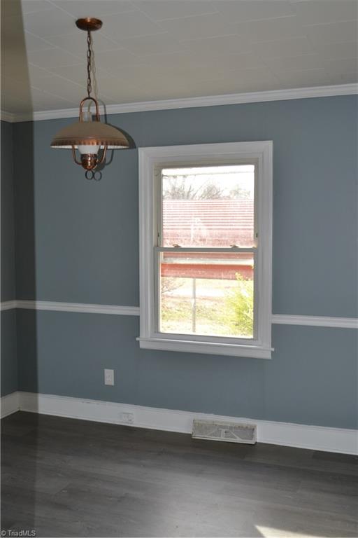 1130 Sandy Cross Road Burlington, NC 27217 - Photo 6 of 11 Gallery Image 6