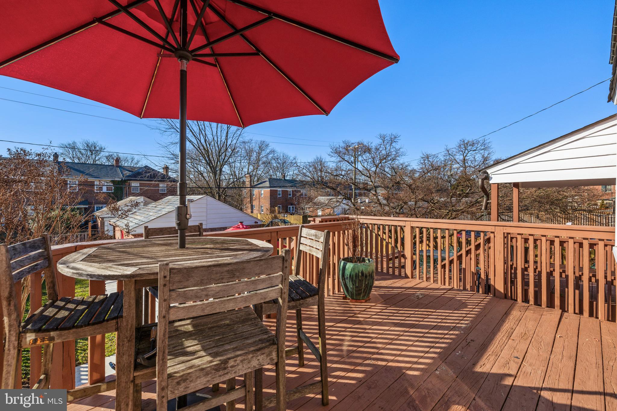 403 Dumbarton Road Baltimore, MD 21212 - Photo 28 of 36 Deck