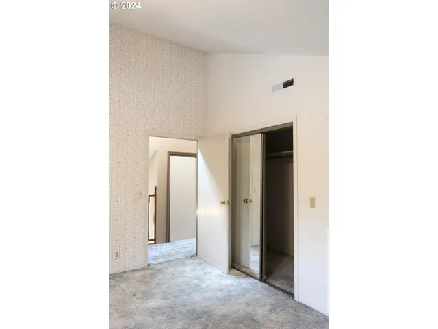 $678,000 | 27004 Briggs Hill Road, Eugene, OR 97405