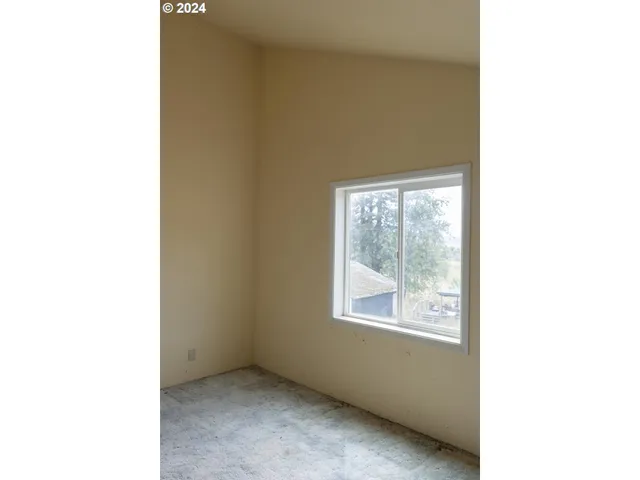 $678,000 | 27004 Briggs Hill Road, Eugene, OR 97405