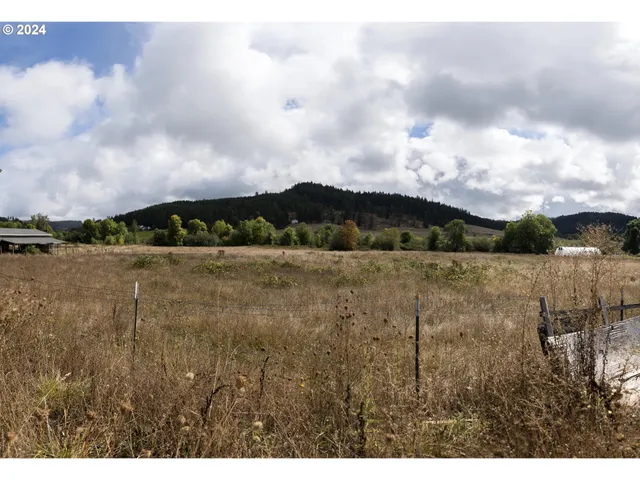 $678,000 | 27004 Briggs Hill Road, Eugene, OR 97405