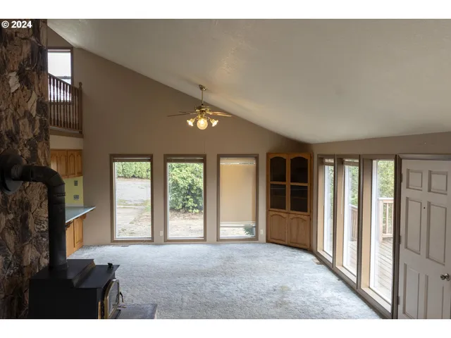 $678,000 | 27004 Briggs Hill Road, Eugene, OR 97405