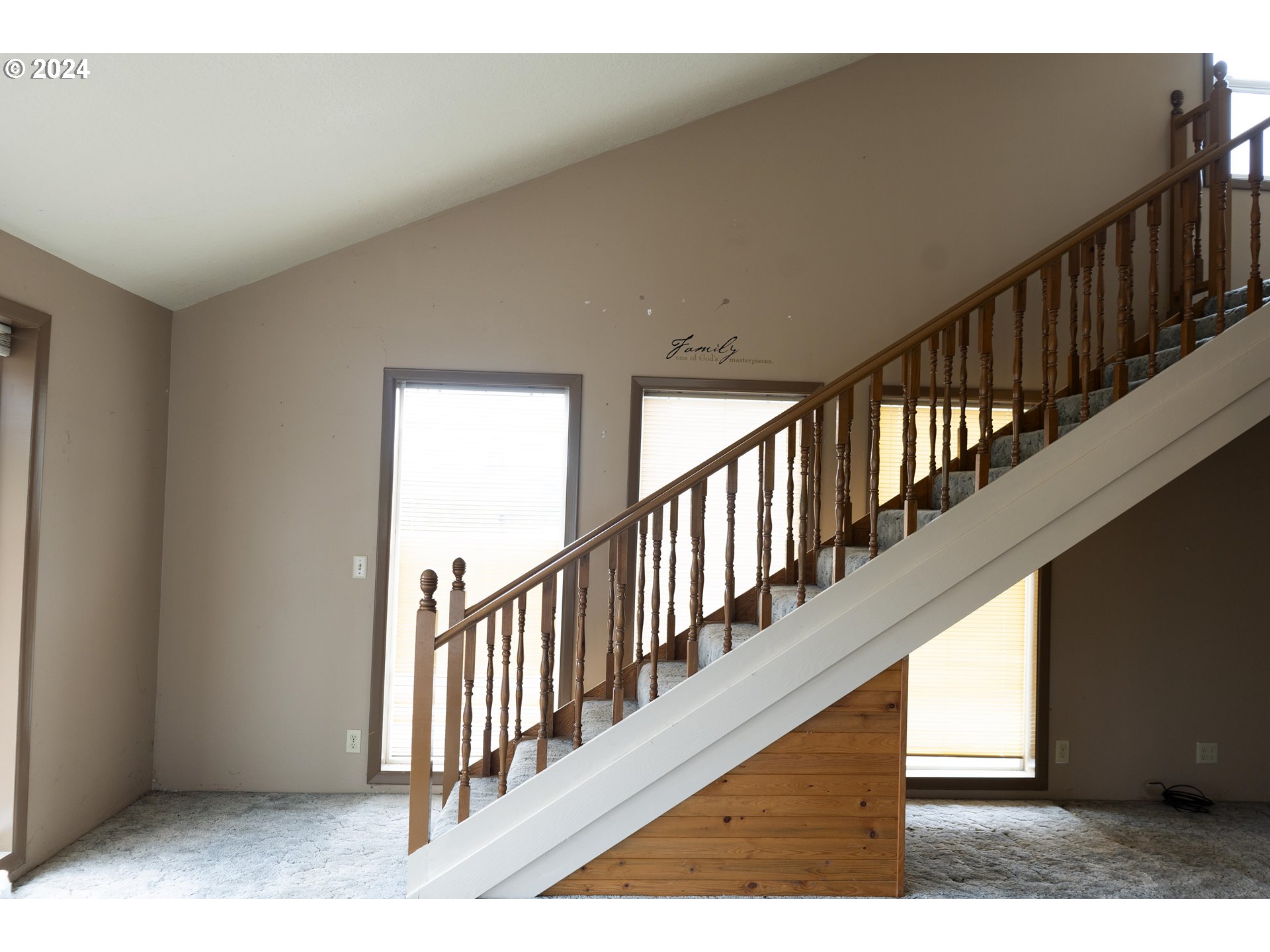 27004 Briggs Hill Road Eugene, OR 97405 - Photo 10 of 42