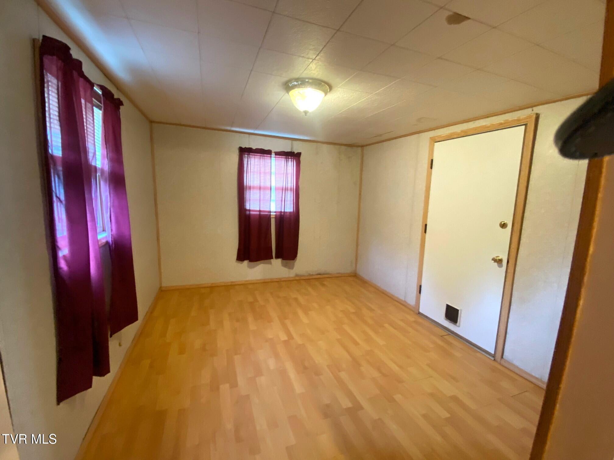 110 Mt Hebron Road Greeneville, TN 37743 - Photo 7 of 20 Gross diing room