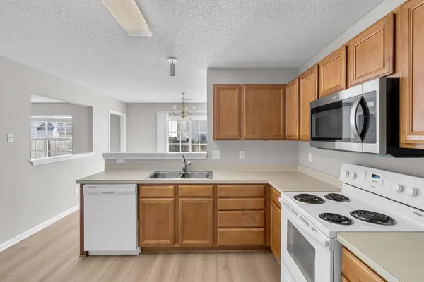 $2,145 | 131 Patriot Lane, Summerville, SC 29486