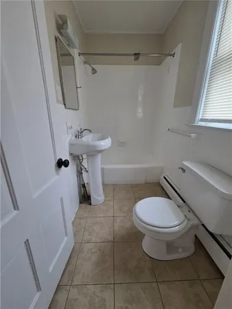 $1,650 | 292 Pleasant Street, East Providence, RI 02916