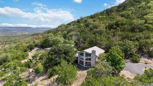 $2,299,999 | 3293 North Little Creek Road, Utopia, TX 78884