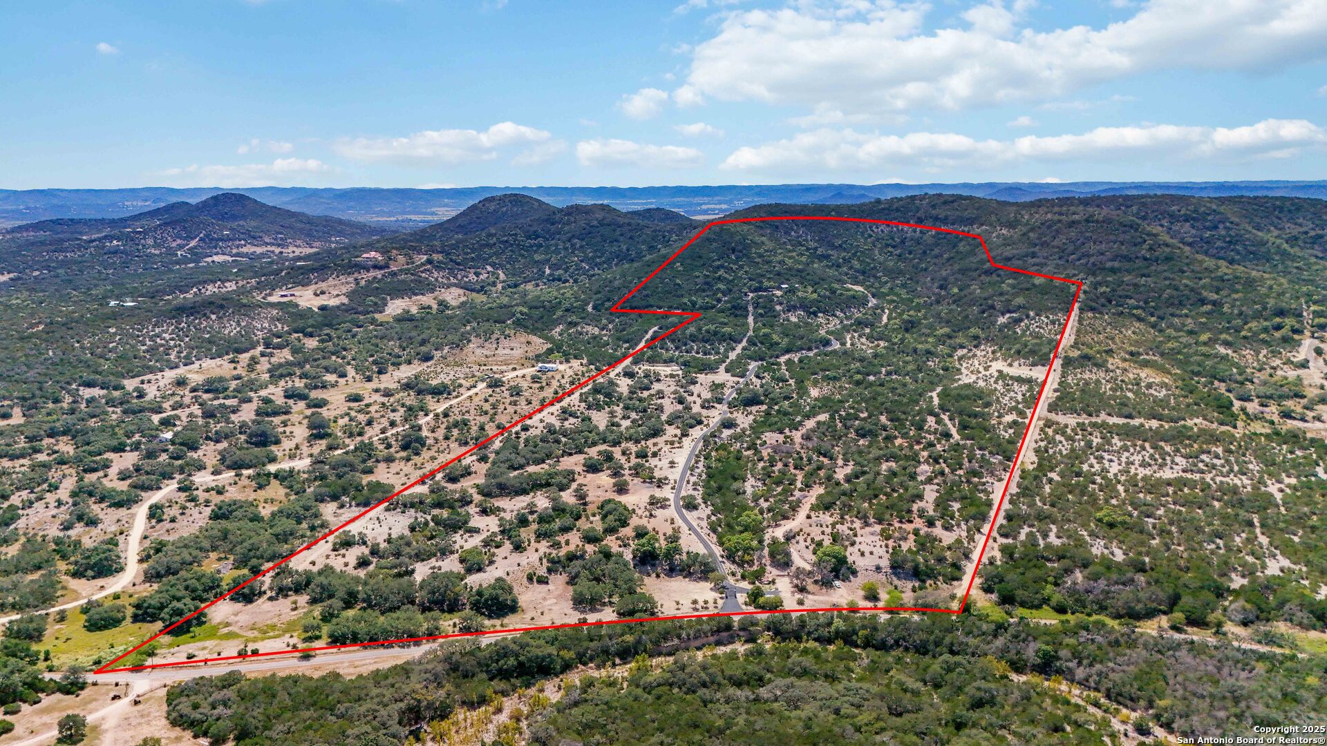 3293 North Little Creek Road Utopia, TX 78884 - Photo 49 of 65 a view of a city