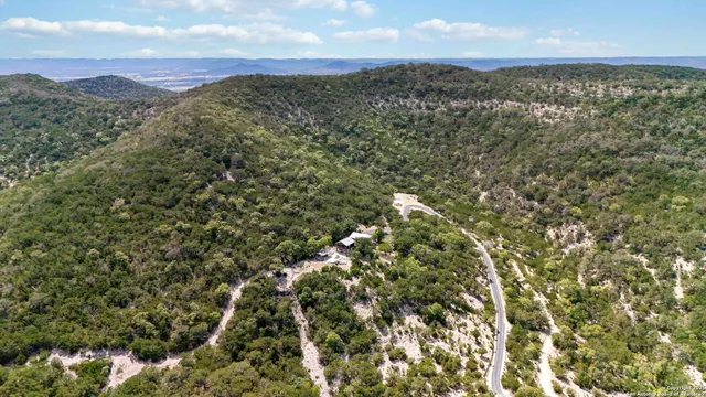 $2,299,999 | 3293 North Little Creek Road, Utopia, TX 78884