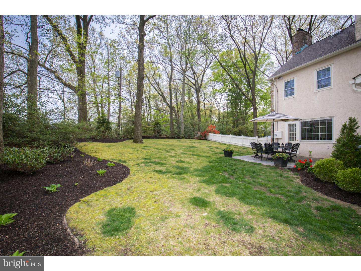 415-419 Custis Road Glenside, PA 19038 - Photo 4 of 25 Exterior Back
