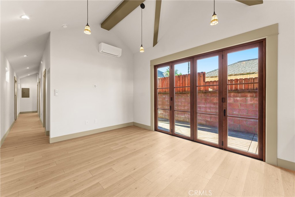 5409 Magnolia Avenue Riverside, CA 92506 - Photo 7 of 21 a view of an empty room and window