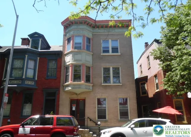 $1,350 | 130 North 2nd Street, Unit C, Easton, PA 18042