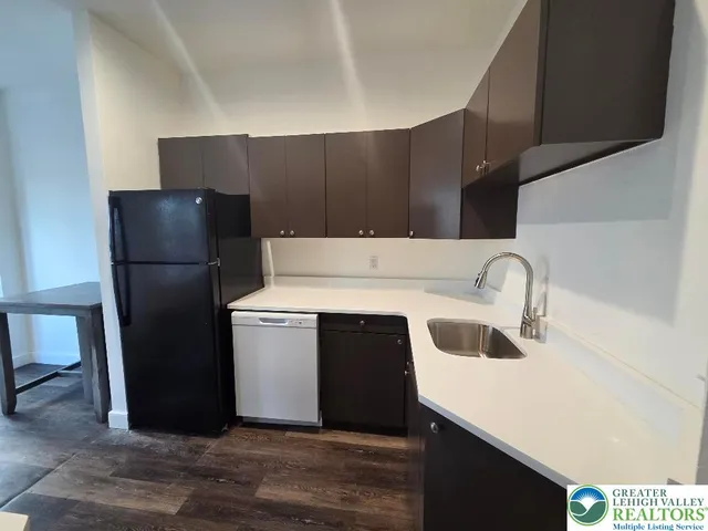 $1,350 | 130 North 2nd Street, Unit C, Easton, PA 18042