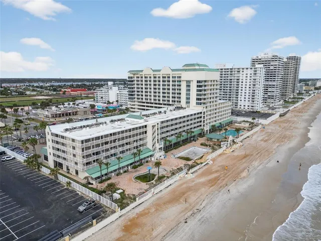 $89,900 | 2700 North Atlantic Avenue, Unit 921, Daytona Beach, FL 32118