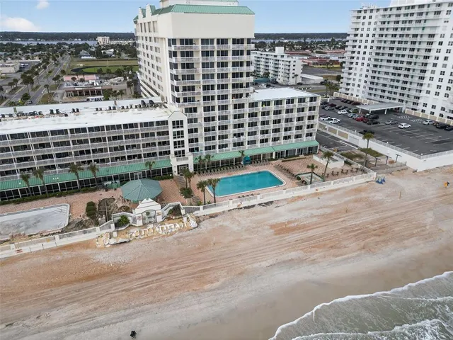 $89,900 | 2700 North Atlantic Avenue, Unit 921, Daytona Beach, FL 32118