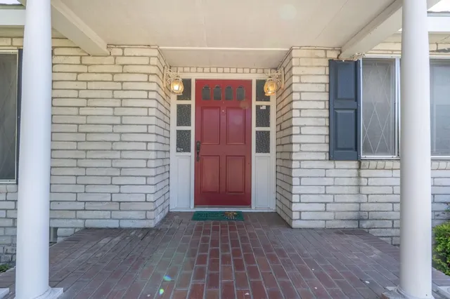 a view of outdoor space