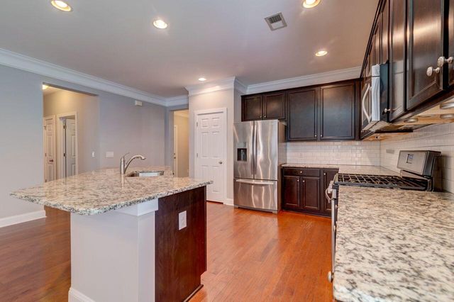 $695,000 | 716 Goodlet Circle, Charleston, SC 29412