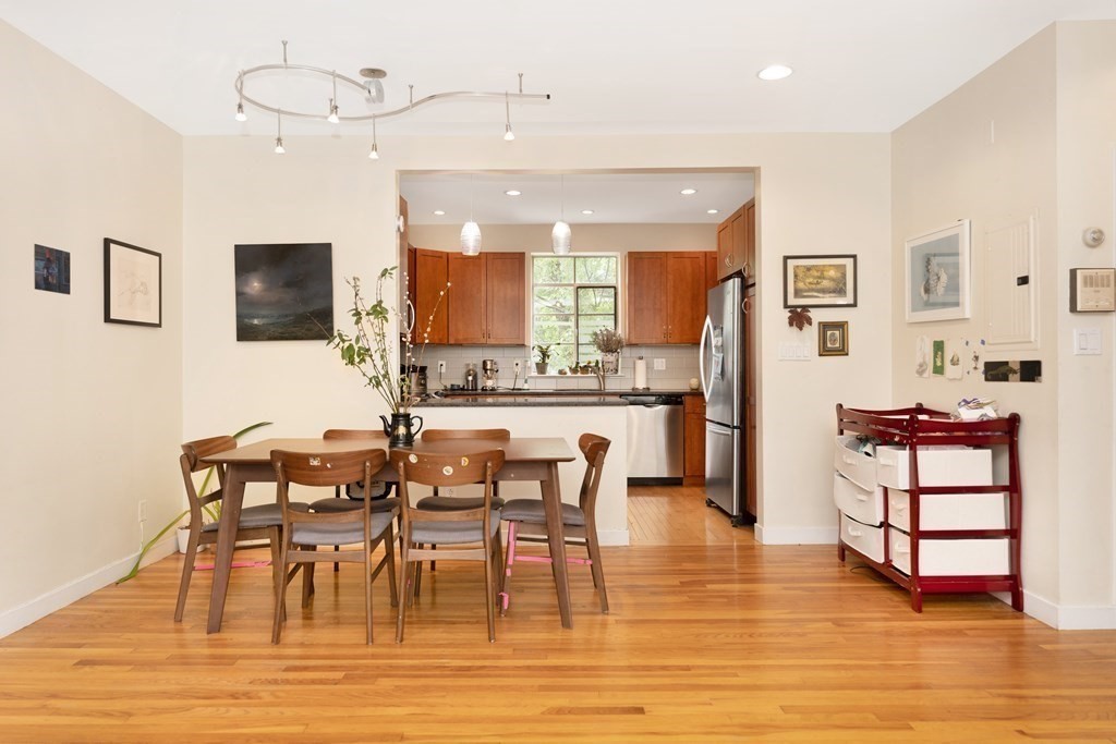 86 Griggs Road, Unit 24 Brookline, MA 02446 - Photo 3 of 22 Gallery Image 3