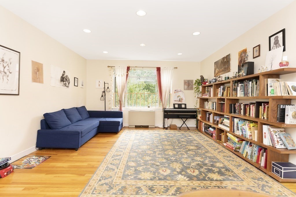 86 Griggs Road, Unit 24 Brookline, MA 02446 - Photo 6 of 22 Gallery Image 6