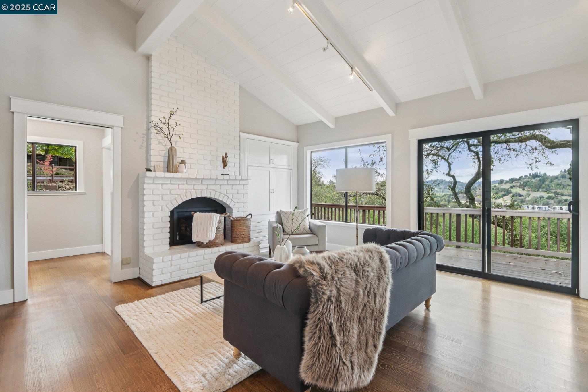 858 Mountain View Drive Lafayette, CA 94549 - Photo 13 of 55