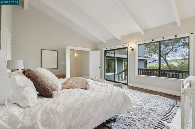 $2,855,000 | 858 Mountain View Drive, Lafayette, CA 94549