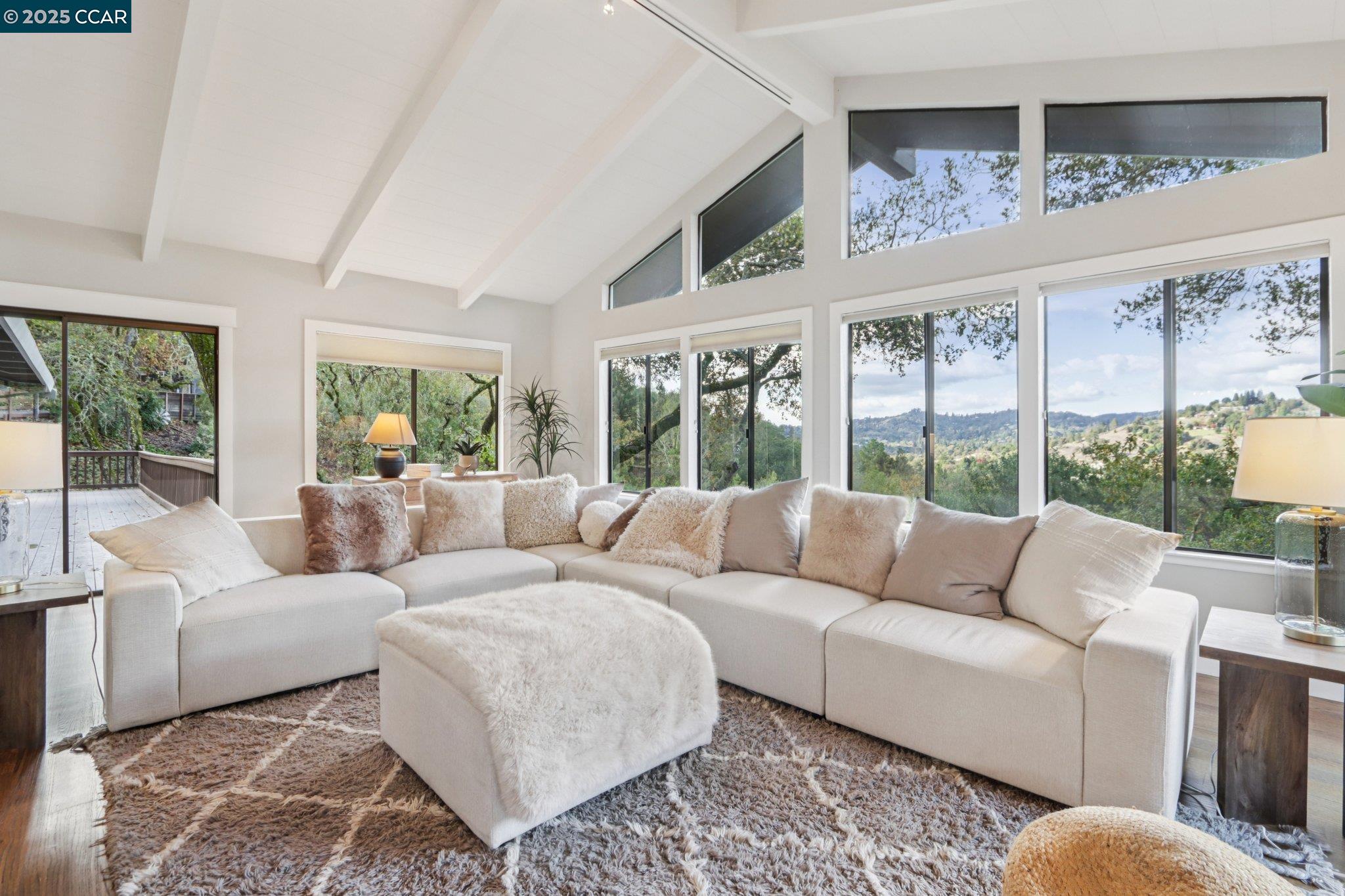 858 Mountain View Drive Lafayette, CA 94549 - Photo 7 of 55