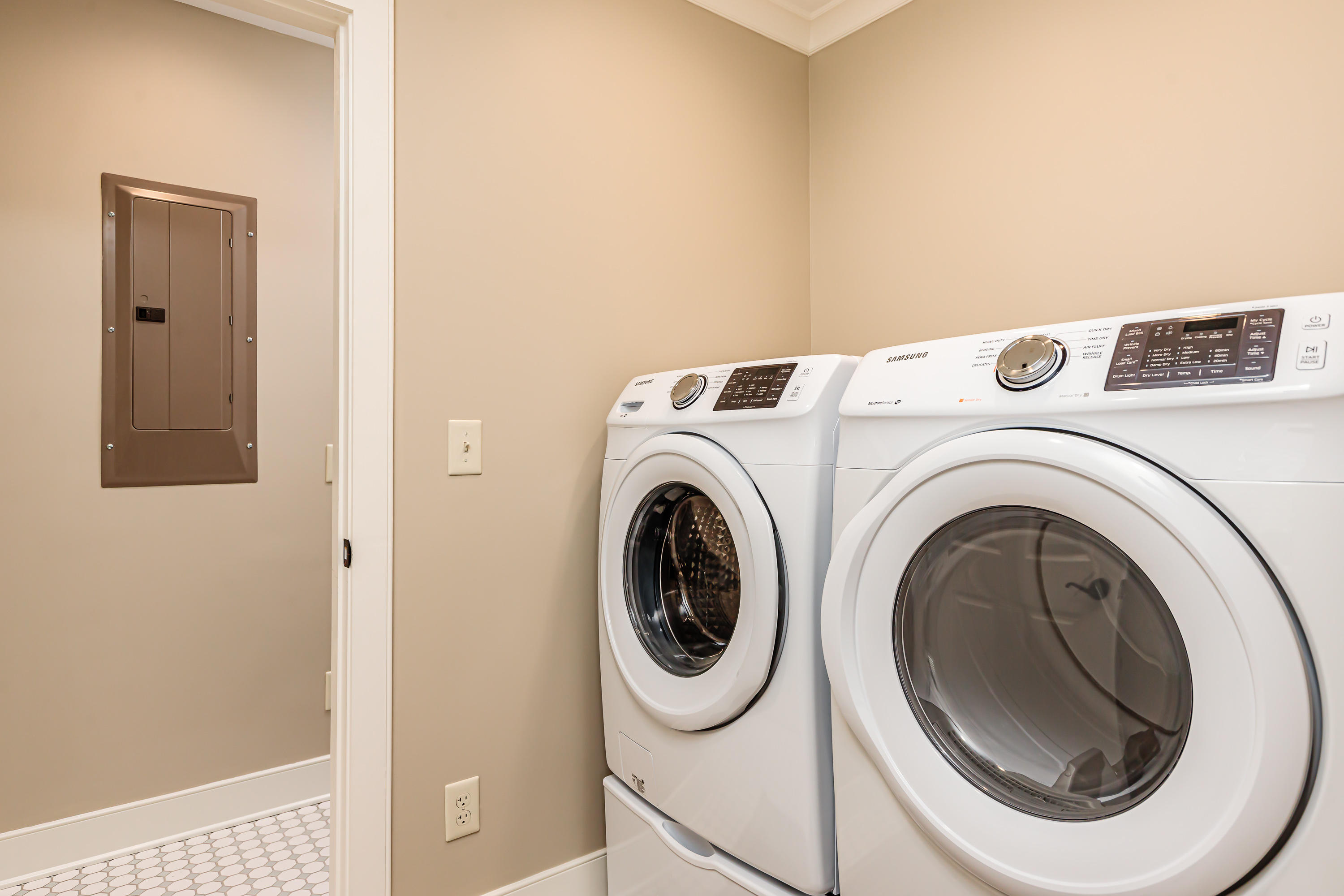 2707 Roseland Road Aberdeen, NC 28315 - Photo 24 of 44 2707roseland-1016