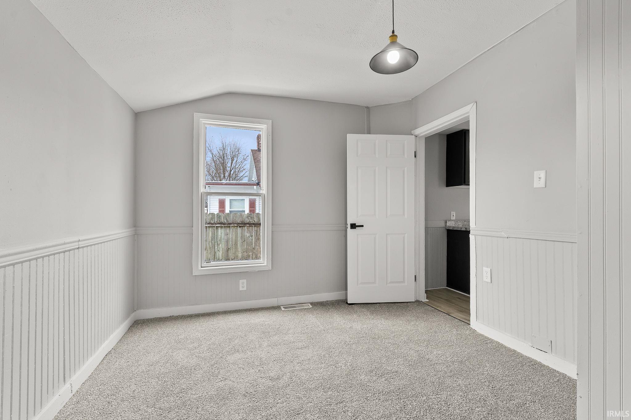 1207 Elm Street Fort Wayne, IN 46808 - Photo 17 of 31