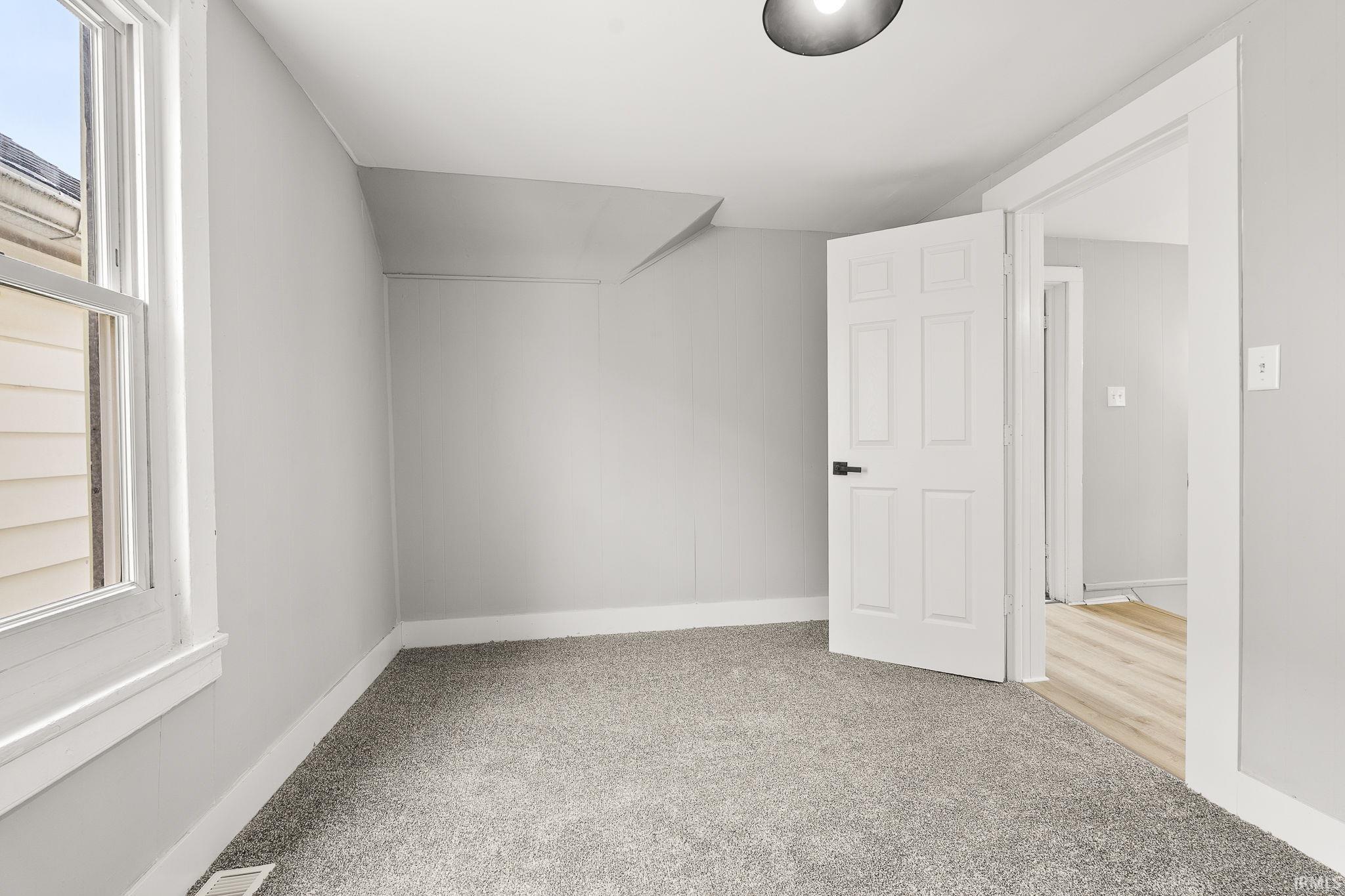 1207 Elm Street Fort Wayne, IN 46808 - Photo 25 of 31