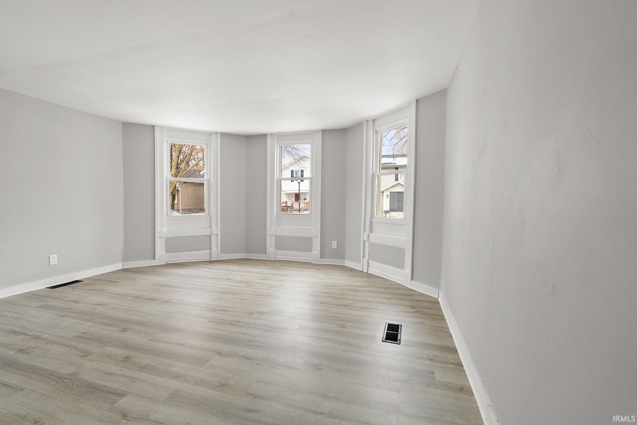 1207 Elm Street Fort Wayne, IN 46808 - Photo 10 of 31