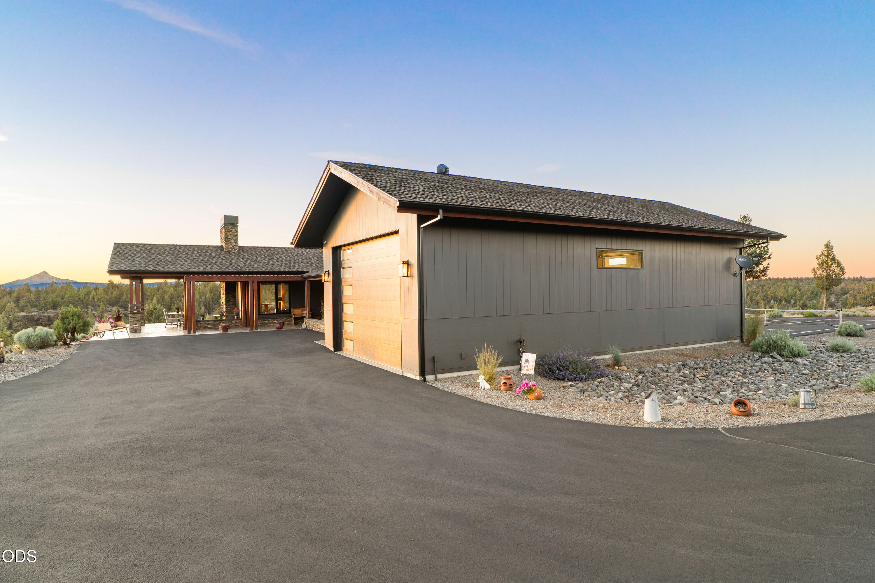 17771 A J Warrin Road Sisters, OR 97759 - Photo 60 of 105
