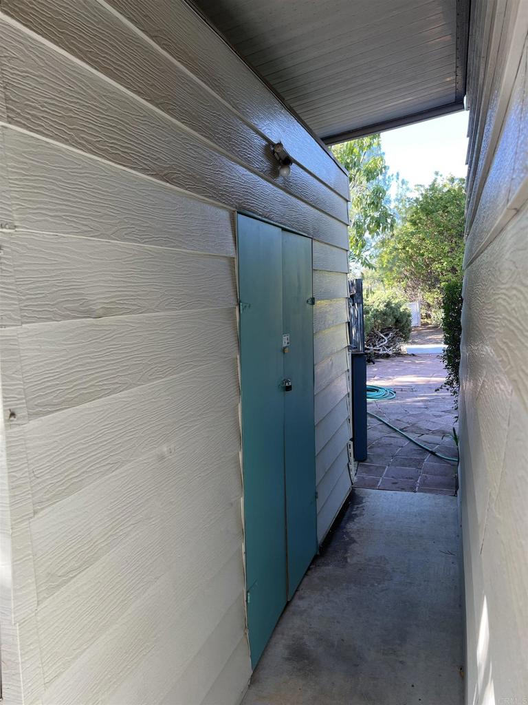 18218 Paradise Mountain Road, Unit SPACE 83 Valley Center, CA 92082 - Photo 34 of 50 a view of entry way
