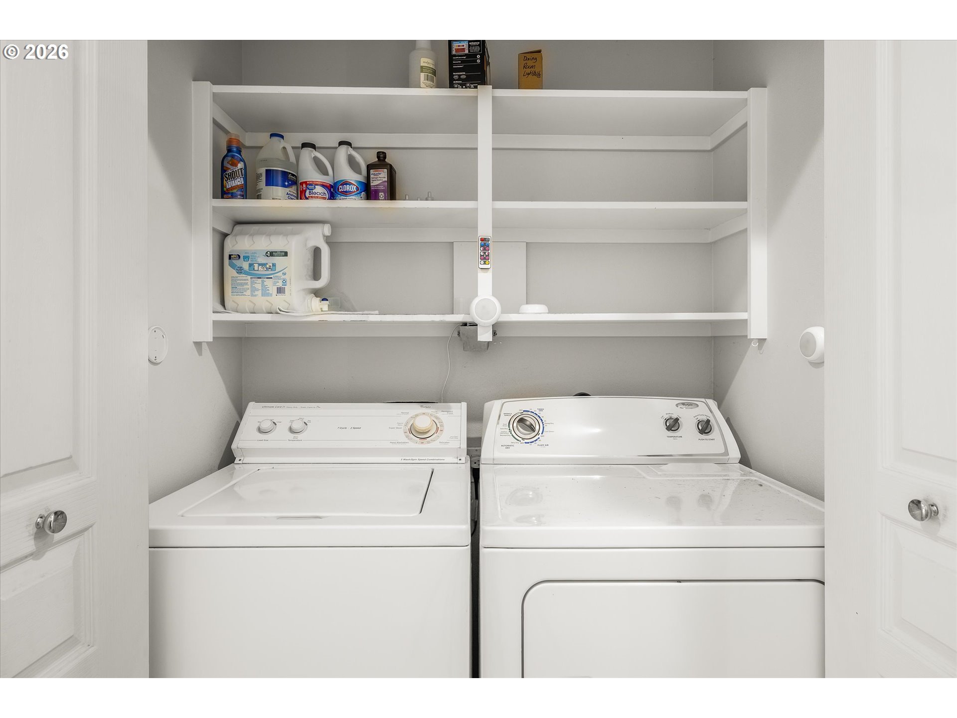 438 Shellmidden Way Yachats, OR 97498 - Photo 31 of 40 a utility room with washer and dryer