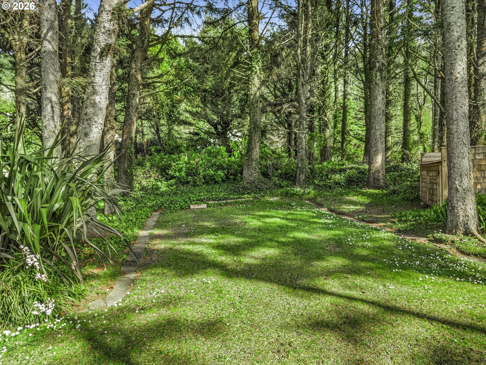 438 Shellmidden Way Yachats, OR 97498 - Photo 36 of 40 a view of outdoor space and green space