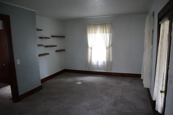 $124,900 | 207 East North Street, Walnut, IL 61376