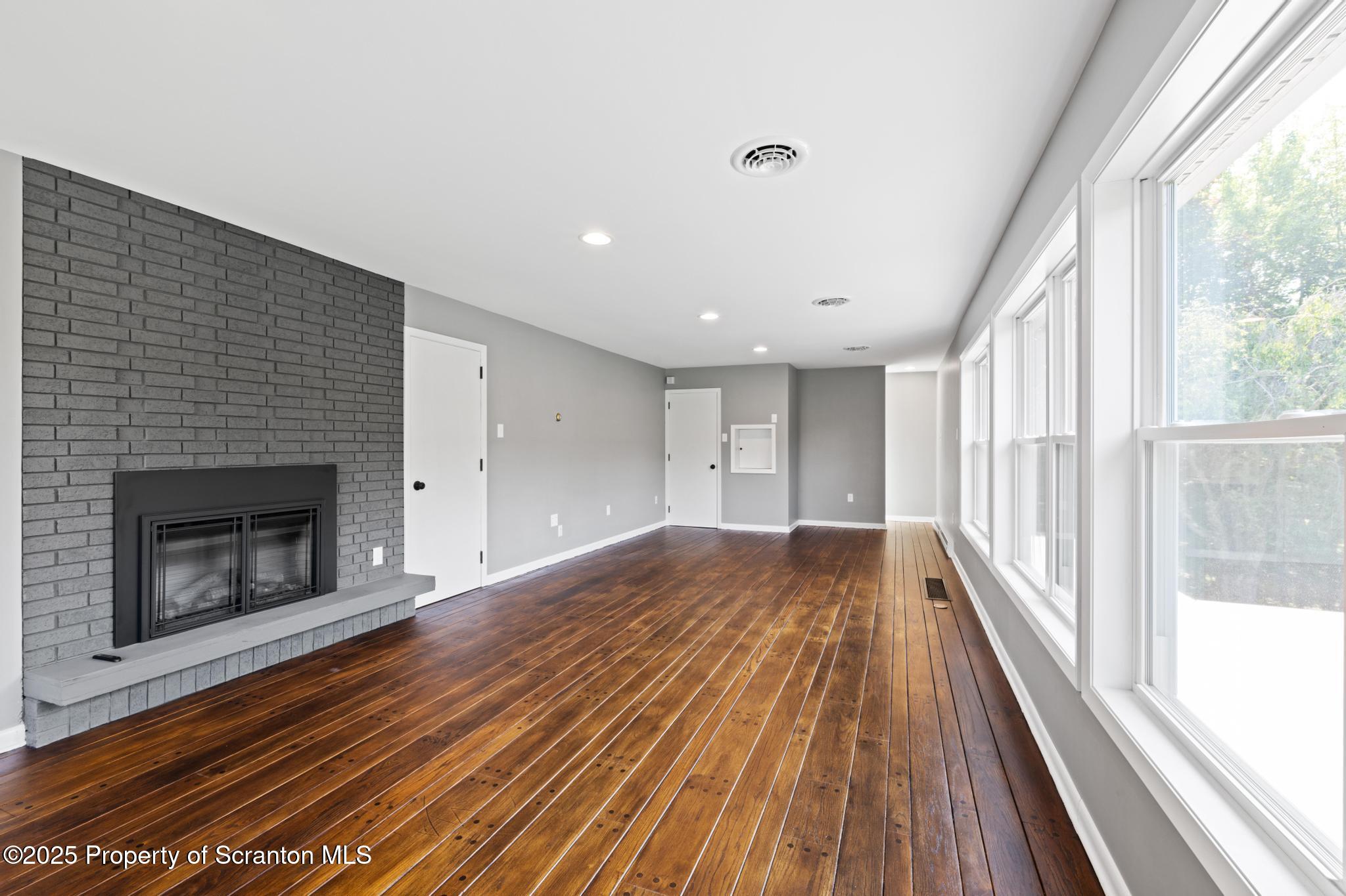 2001 Cleveland Avenue Scranton, PA 18505 - Photo 26 of 87 DSC_4493