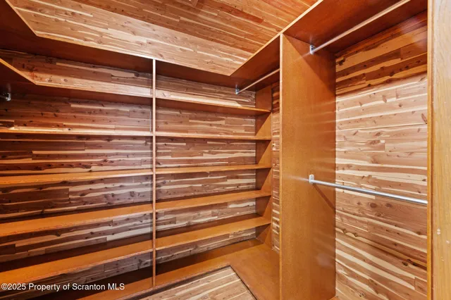 $949,000 | 2001 Cleveland Avenue, Scranton, PA 18505