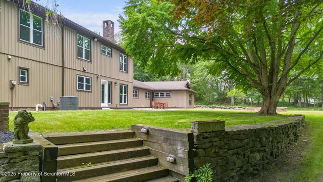 $949,000 | 2001 Cleveland Avenue, Scranton, PA 18505